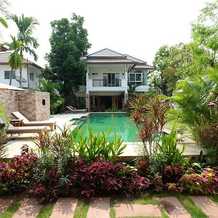 Starry Night Villa By Zhang Bin Chiang Mai Exterior photo